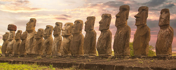 Erforschen Sie das Geheimnis der gemeisselten Giganten auf den Osterinseln in Chile
