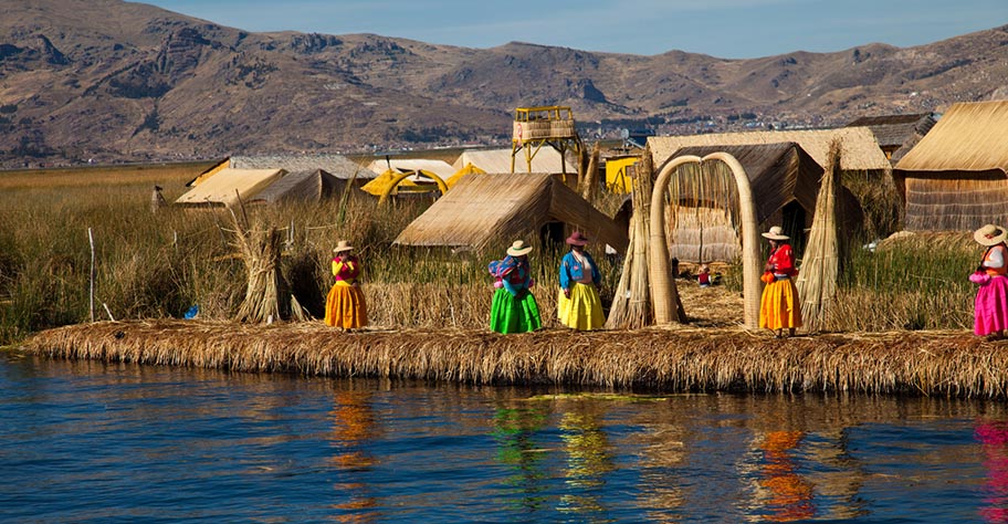 Strohinseln auf dem Titikakasee Titikakasee Inseln Ferien Peru buchen